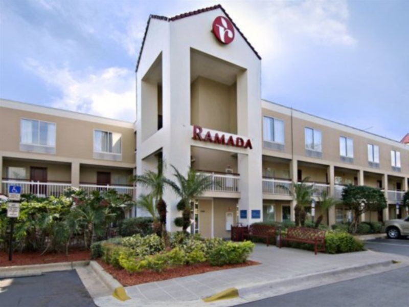 Orlando Inn Near International Drive Williamsburg Zewnętrze zdjęcie