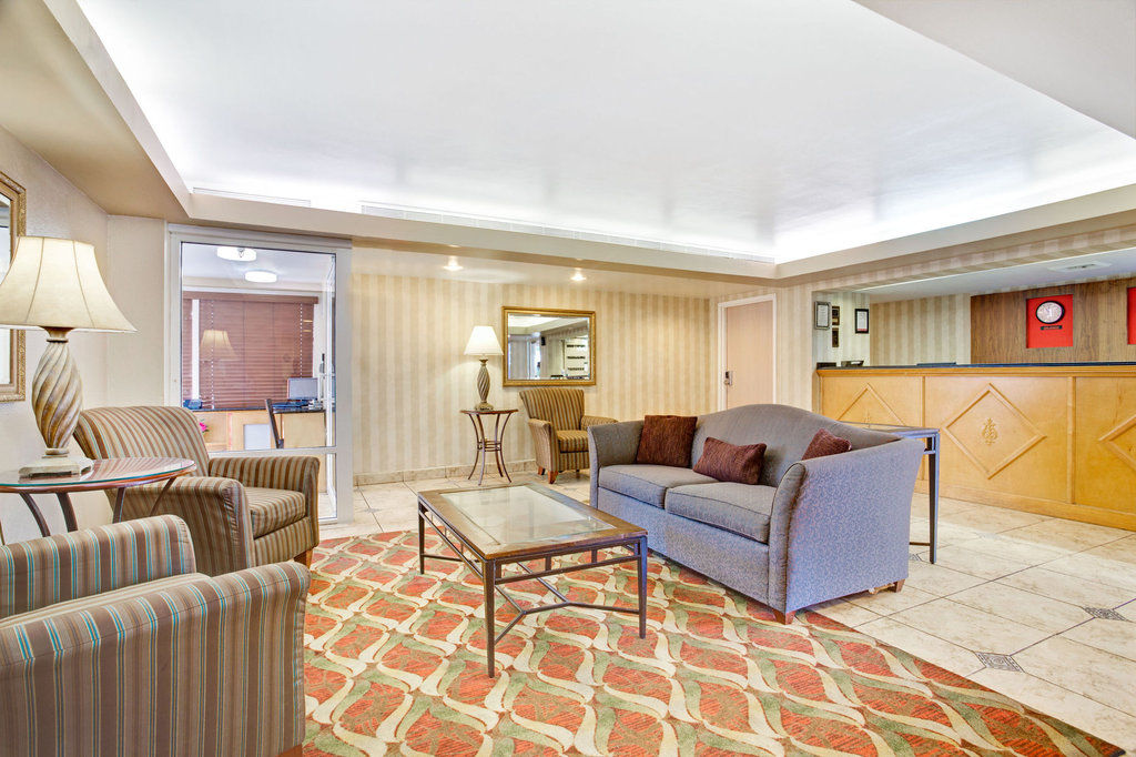 Orlando Inn Near International Drive Williamsburg Zewnętrze zdjęcie